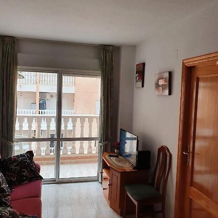 Apartment Close To All Amenities Торевьиа Экстерьер фото